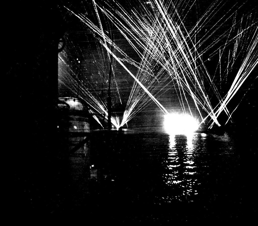 AAA fire during a night attack on Allied vessels off Agropoli, Italy - Just as they Didi in Sicily AAA fire during a night attack on Allied vessels off Agropoli, Italy - Just as they Didi in Sicily