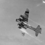 (EUCMH)-Lady Jeannette-B-17-G #42-97904-009