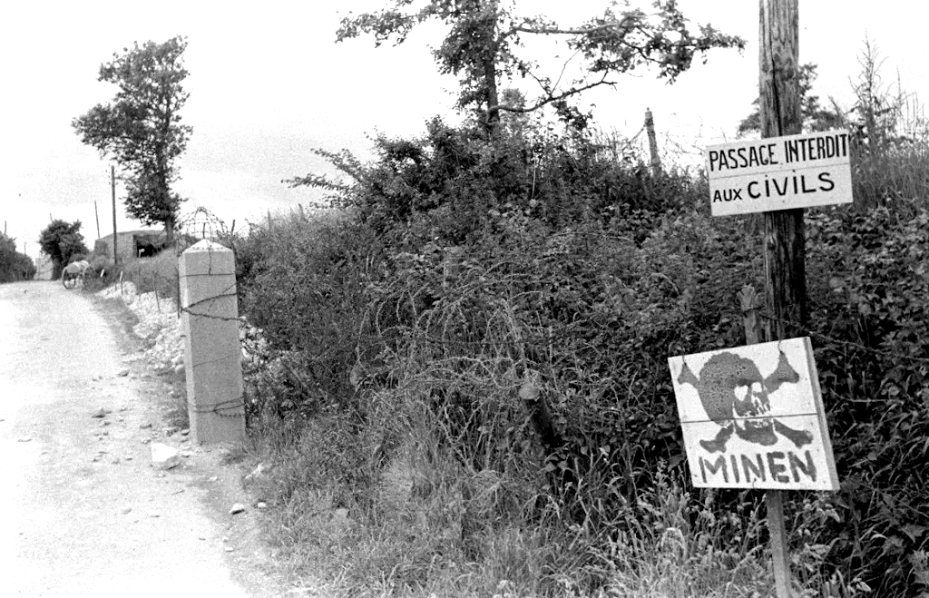 Grandscamps - Petit Maisy Road June 1944