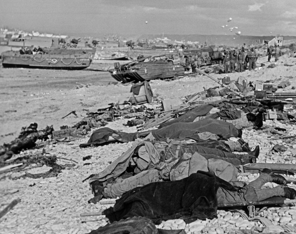 Omaha Beach Normandy - Casualties everywhere on D-Day