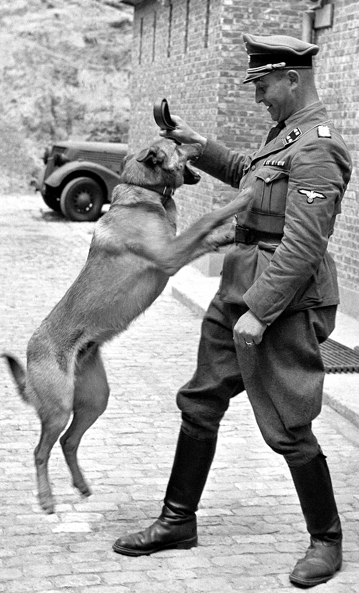 Schmitt and Lump, Breendonk WW2