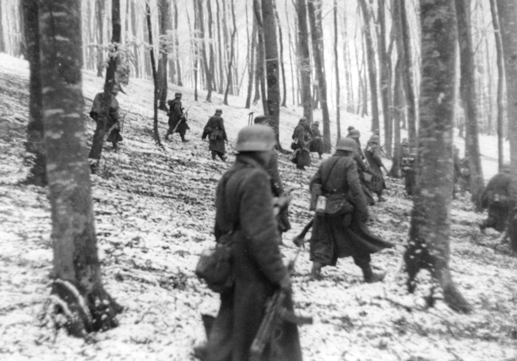 German getting ready for Wacht am Rhein - December 1944