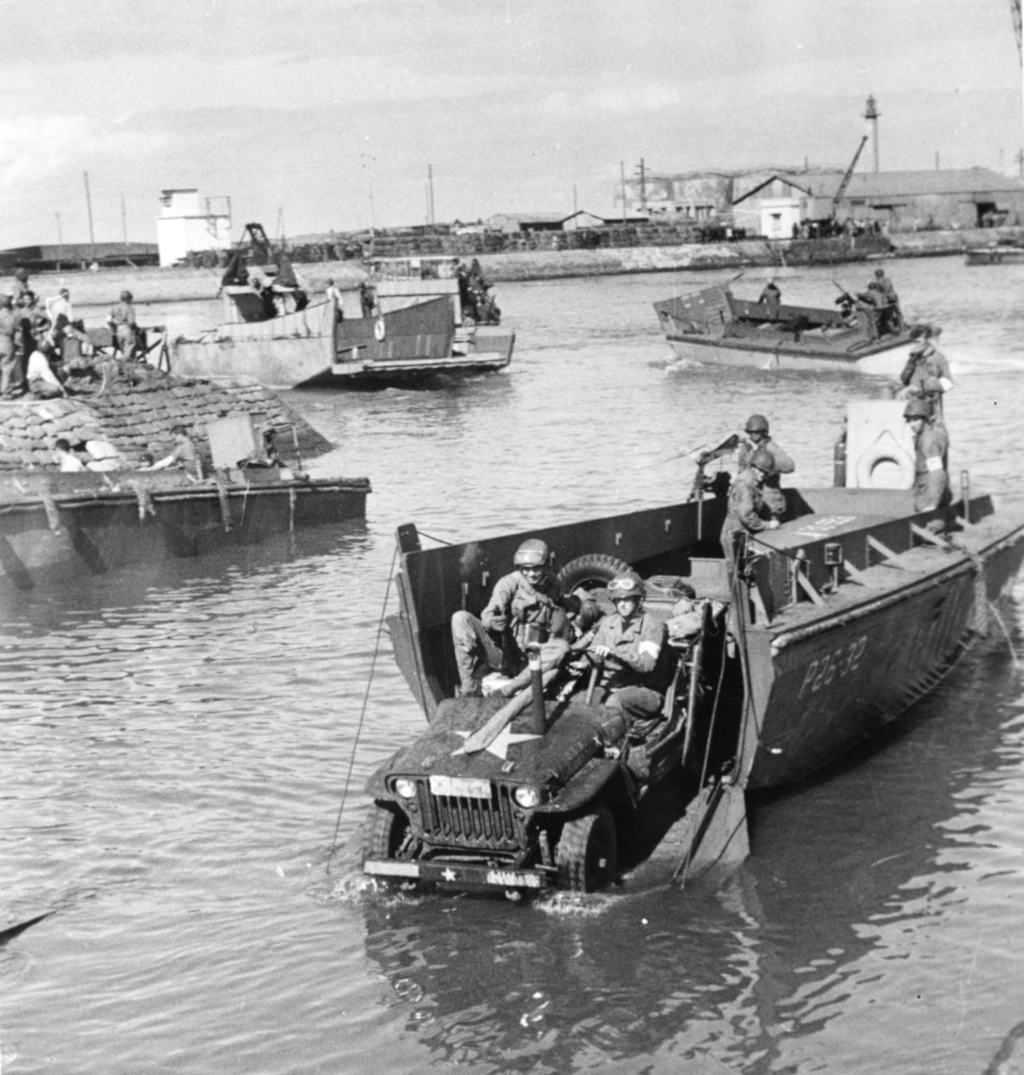 Operation Torch - November 1942 - Allied Forces Land in North Africa Operation Torch - November 1942 - Allied Forces Land in North Africa