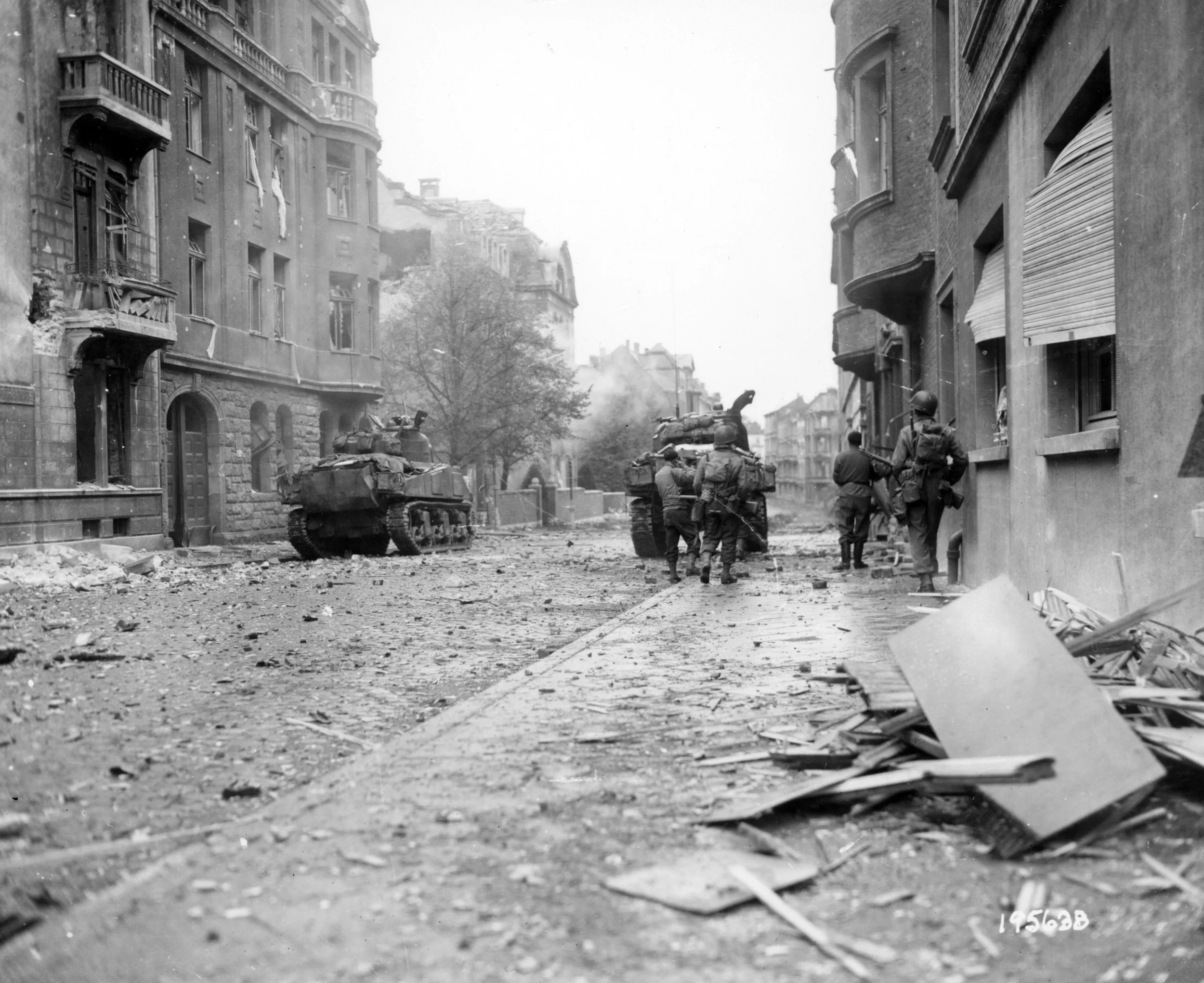 US Armored entering Aachen US Armored entering Aachen