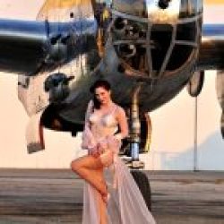 Pinup-AAF-001