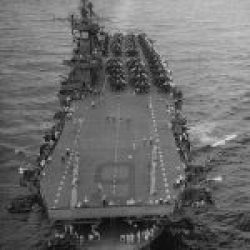 USS-Enterprise-CV-6-underway-towards-the-Panama-Canal-Oct-10